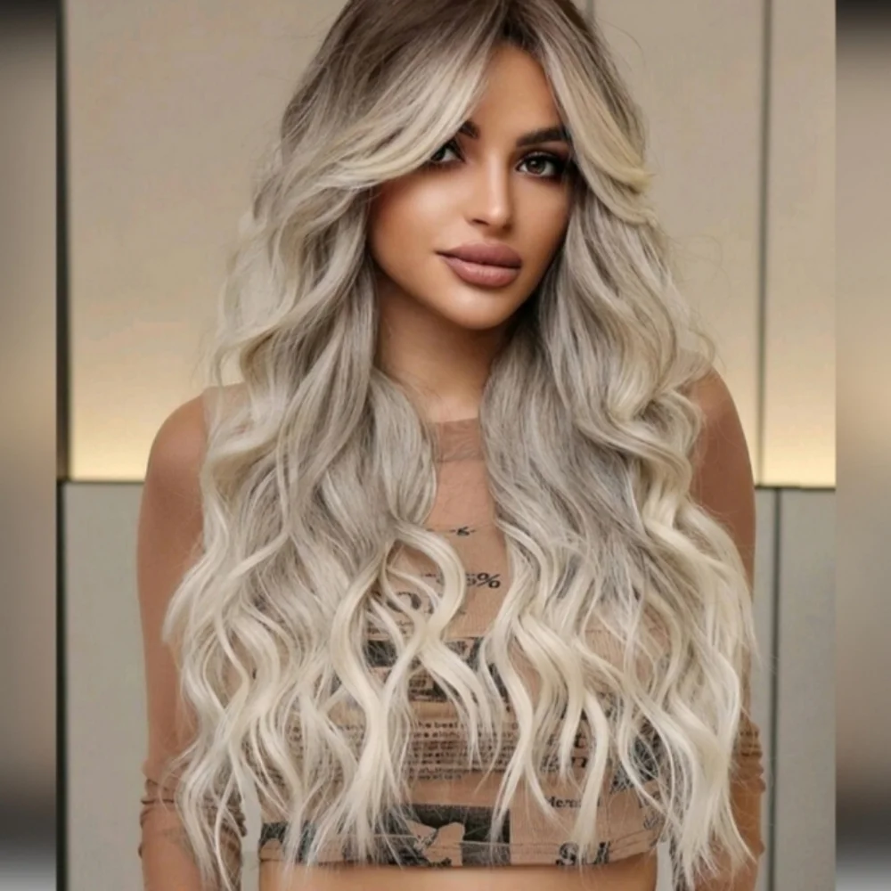 Elegant Ombre Blonde Wig